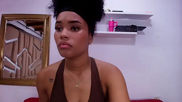 Snapshot of naia_blessed chatting on 9, 10, 2025 naia blessed online show from 9, 10, 2025