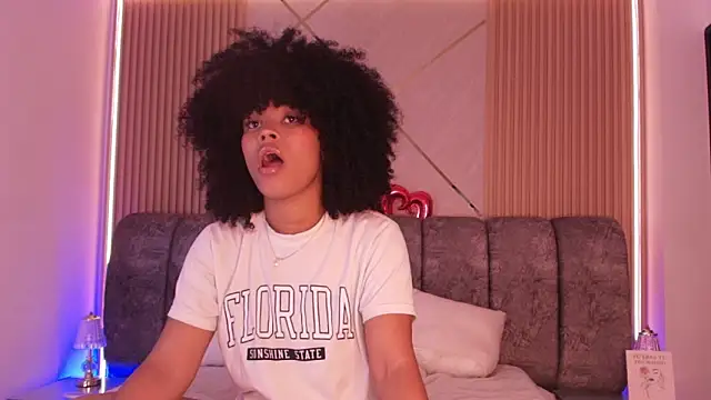 Snapshot of naia_blessed chatting on 2, 3, 2026 naia blessed online show from 2, 3, 2026