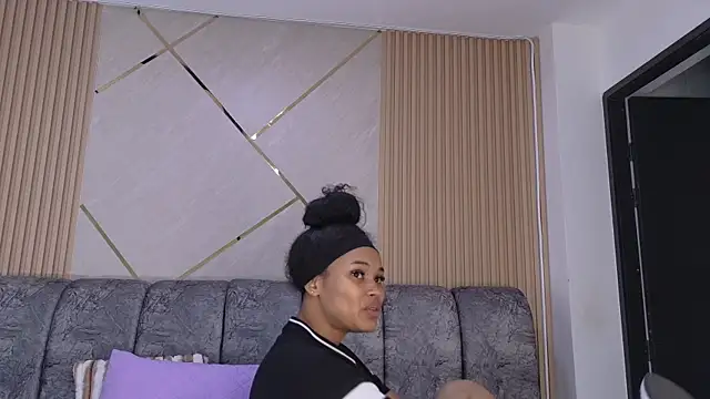 Snapshot of naia_blessed chatting on 4, 7, 2026 naia blessed online show from 4, 7, 2026