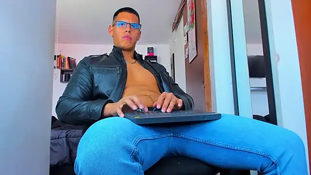  John Boy  online show from 12, 11, 2025