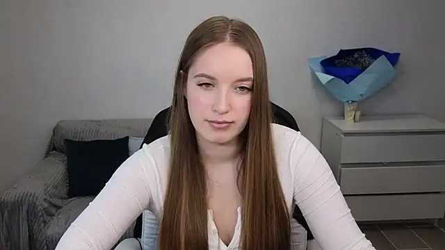 EvaMaddison online show from 20, 12, 2024