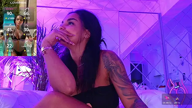 KimiBrown online show from 5, 12, 2025