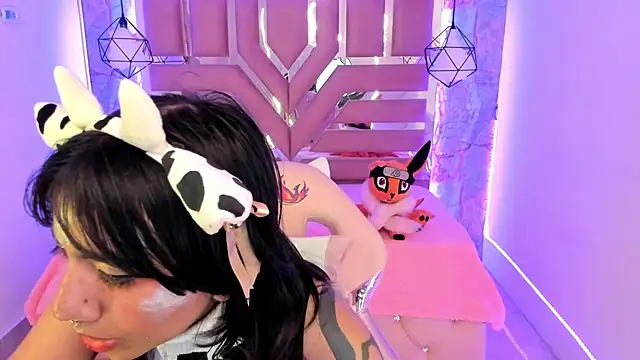 Nami usagi online show from 15, 1, 2025