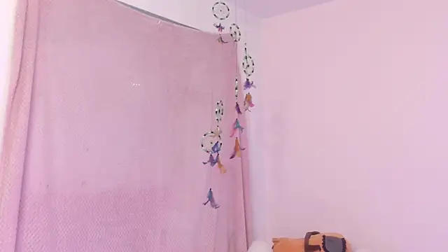 Nami usagi online show from 18, 10, 2025