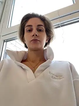 Snapshot of Feral_berry_8133 chatting on 5, 12, 2024 Feral berry 8133 online show from 5, 12, 2024