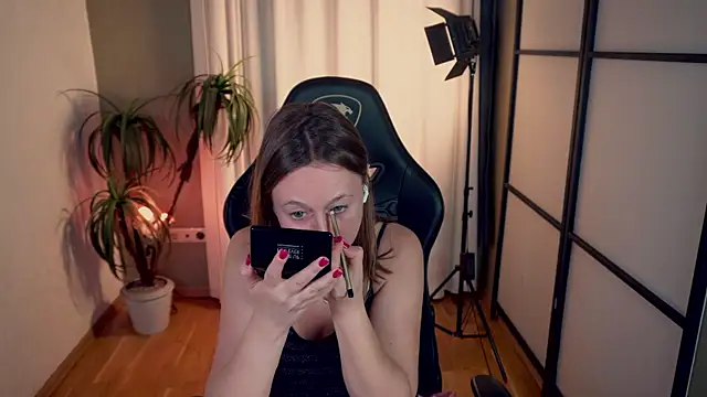 BrookeEvans online show from 17, 1, 2025