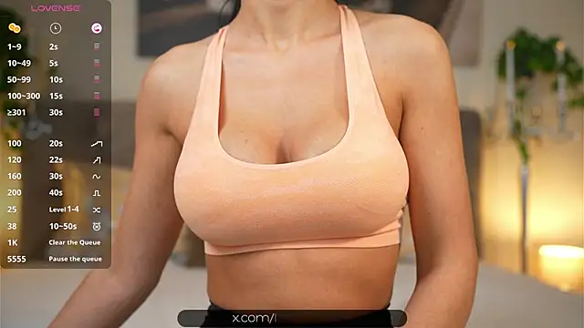 Lorettelorena online show from 27, 12, 2024