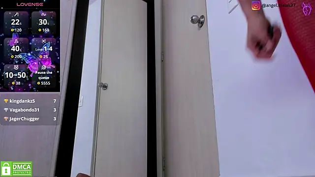 angel mouna online show from 1, 12, 2025