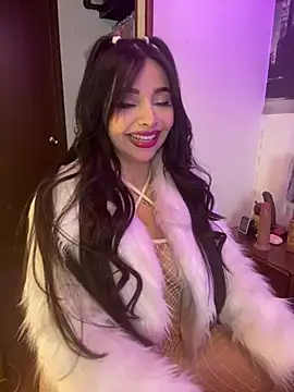 Snapshot of KateLatorre chatting on 24, 1, 2025 KateLatorre online show from 24, 1, 2025