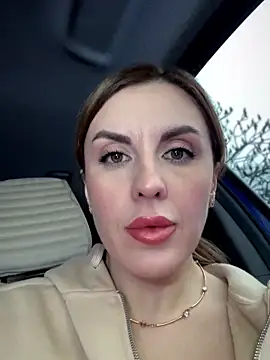 Snapshot of Kalli_Fornia chatting on 21, 12, 2025 Kalli Fornia online show from 21, 12, 2025