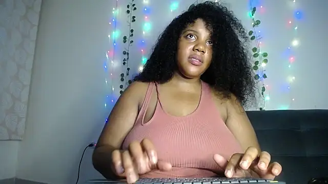 Lilyth  Brown online show from 20, 2, 2025