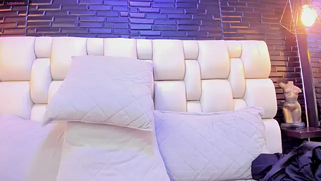 Salo Heaven online show from 20, 1, 2025