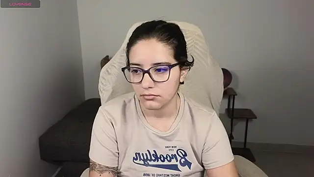 blue  moon  online show from 31, 10, 2025