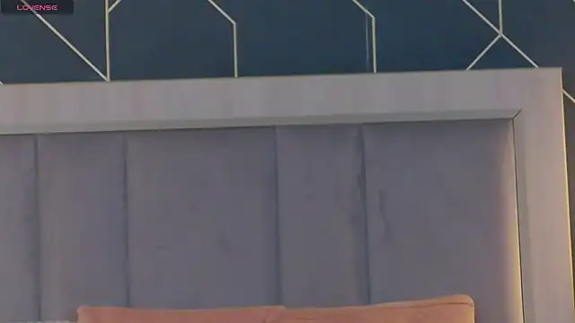 EmyLaveau online show from 12, 11, 2025