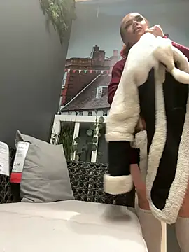 PennyPrincess online show from 4, 1, 2025