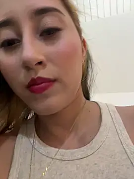 Snapshot of Abby_Sweet1_ chatting on 14, 9, 2025 Abby Sweet1 online show from 14, 9, 2025