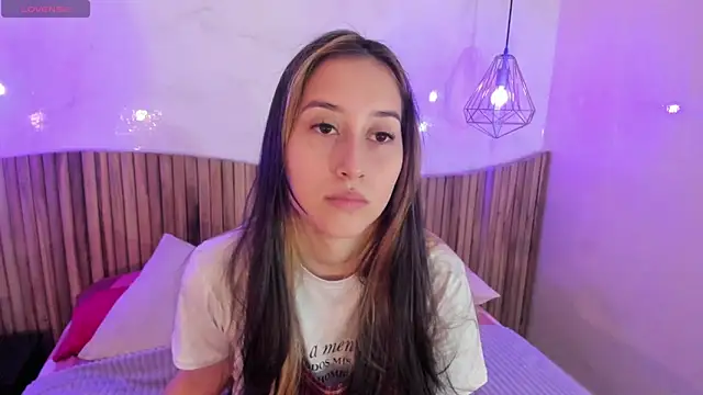 Snapshot of Abby_Sweet1_ chatting on 17, 9, 2025 Abby Sweet1 online show from 17, 9, 2025