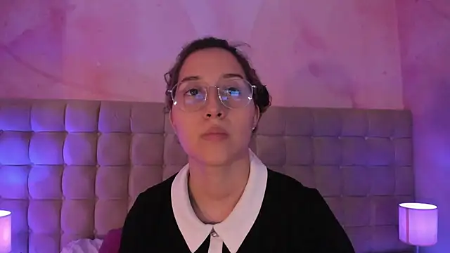 Snapshot of Abby_Sweet1_ chatting on 4, 10, 2025 Abby Sweet1 online show from 4, 10, 2025