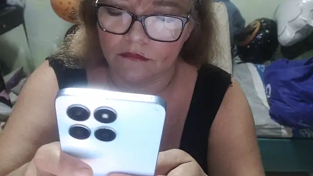 Snapshot of selenax2023 chatting on 11, 10, 2025 selenax2023 online show from 11, 10, 2025