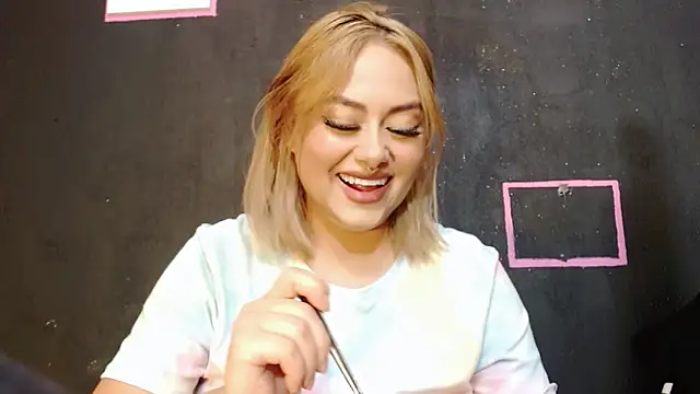 valery mew online show from 2, 2, 2025