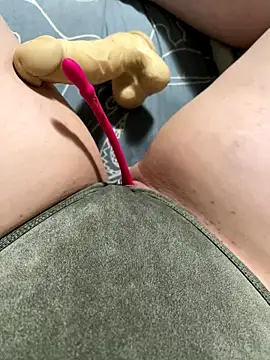 Snapshot of katcclovea chatting on 30, 11, 2025 katcclovea online show from 30, 11, 2025