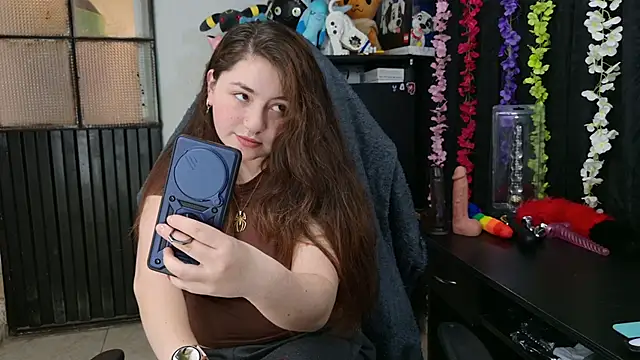 Snapshot of ann_bronw chatting on 22, 11, 2025 ann bronw online show from 22, 11, 2025