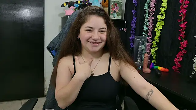 Snapshot of ann_bronw chatting on 5, 12, 2025 ann bronw online show from 5, 12, 2025