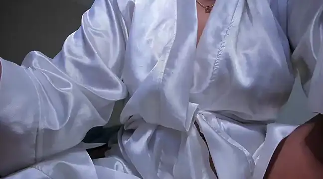 rosaaliiaa1 online show from 6, 1, 2025