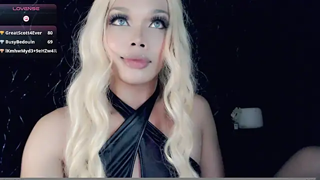 Snapshot of sugar_bbyxx chatting on 10, 1, 2025 sugar bbyxx online show from 10, 1, 2025