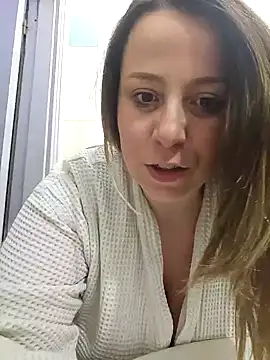 Snapshot of Emma96_hot chatting on 6, 3, 2025 Emma96 hot online show from 6, 3, 2025