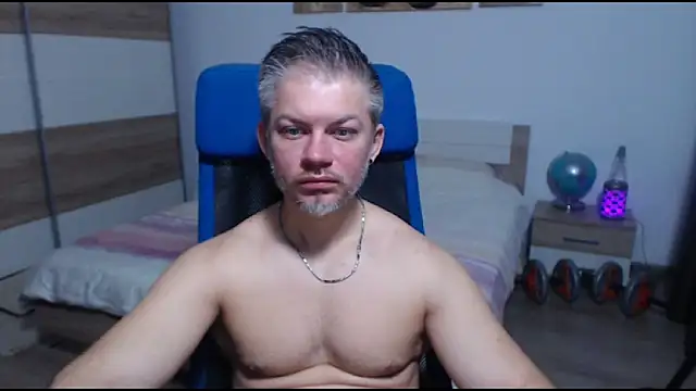 RobbyShawz online show from 1, 12, 2025