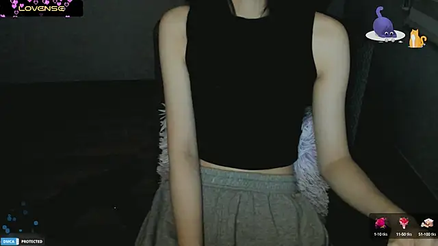 Ayase momo online show from 16, 3, 2025