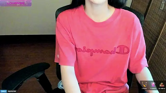 Snapshot of Ayase_momo chatting on 9, 7, 2026 Ayase momo online show from 9, 7, 2026