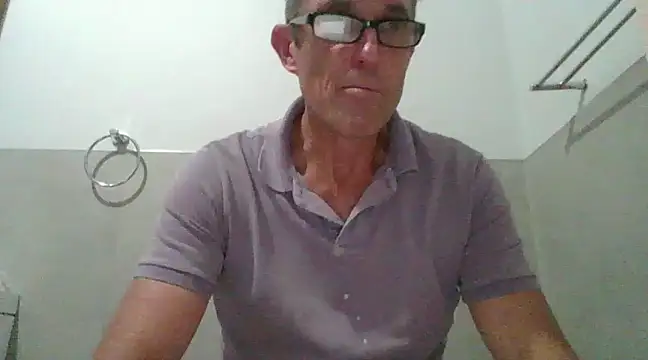 Snapshot of xykenrah@xh chatting on 7, 1, 2025 xykenrahxh online show from 7, 1, 2025