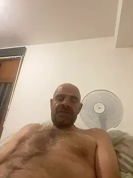 slim1976006 online show from 13, 7, 2026