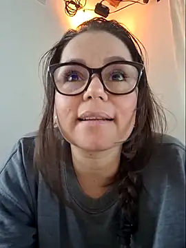 MariaPau 83 online show from 11, 5, 2026