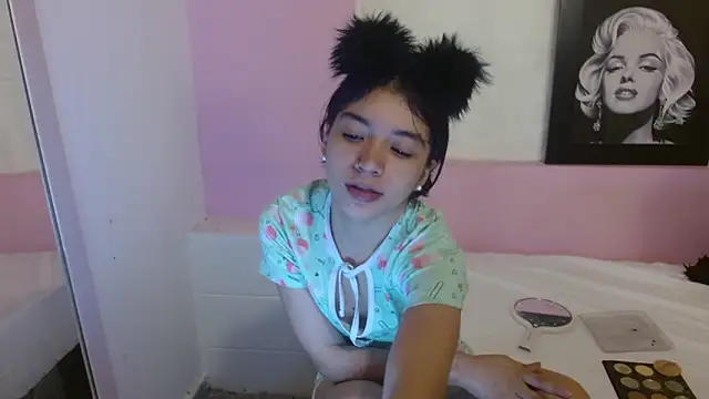 Sweetcristin online show from 27, 4, 2026