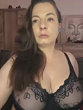 cristalines online show from 7, 6, 2026