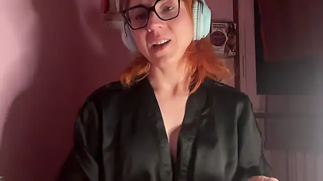 Nikky Divine online show from 21, 3, 2026