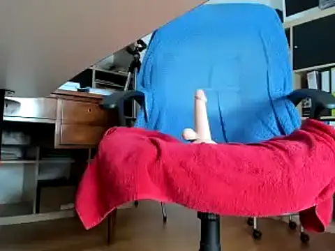 Snapshot of leccaleccafiga chatting on 23, 1, 2025 leccaleccafiga online show from 23, 1, 2025