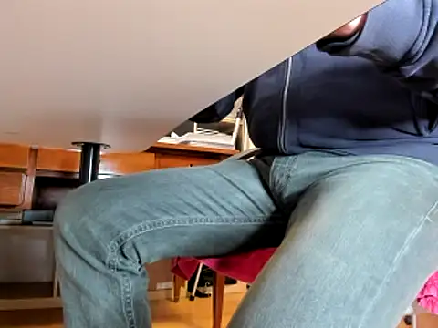 Snapshot of leccaleccafiga chatting on 8, 2, 2025 leccaleccafiga online show from 8, 2, 2025