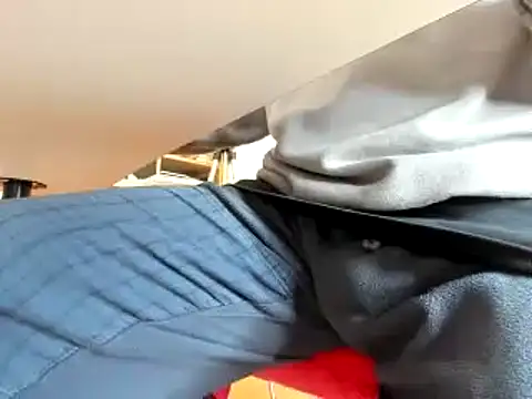 Snapshot of leccaleccafiga chatting on 24, 2, 2025 leccaleccafiga online show from 24, 2, 2025