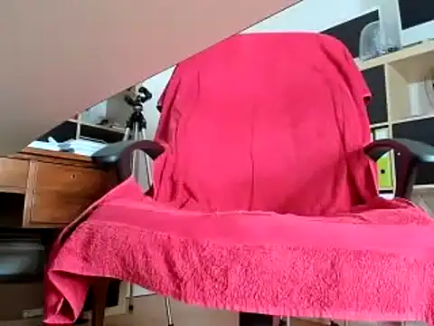 Snapshot of leccaleccafiga chatting on 25, 2, 2025 leccaleccafiga online show from 25, 2, 2025