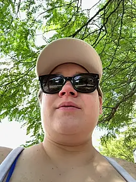 PiggyRose online show from 17, 6, 2026