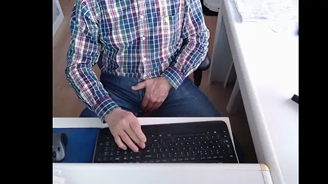 Snapshot of dutchpornking chatting on 14, 1, 2025 dutchpornking online show from 14, 1, 2025