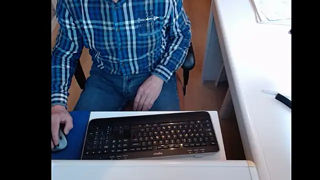 Snapshot of dutchpornking chatting on 21, 1, 2025 dutchpornking online show from 21, 1, 2025