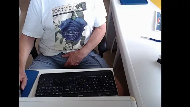 Snapshot of dutchpornking chatting on 27, 6, 2026 dutchpornking online show from 27, 6, 2026