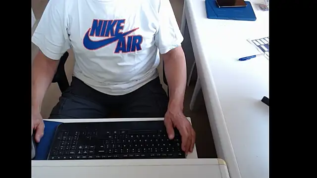 Snapshot of dutchpornking chatting on 2, 7, 2026 dutchpornking online show from 2, 7, 2026