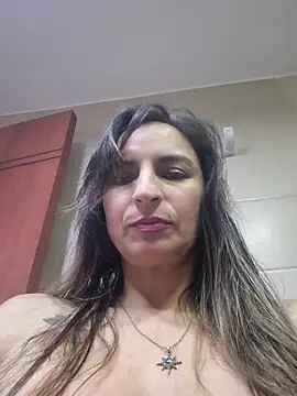 marilyn love6969 online show from 13, 5, 2026