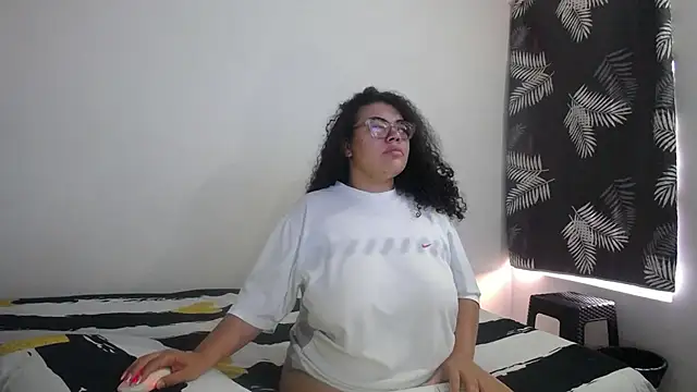 mabigomez00 online show from 2, 4, 2026